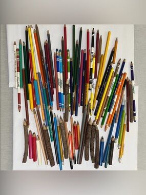Mixed Colored Pencil and Pencils Lot - Assorted Colored Pencils